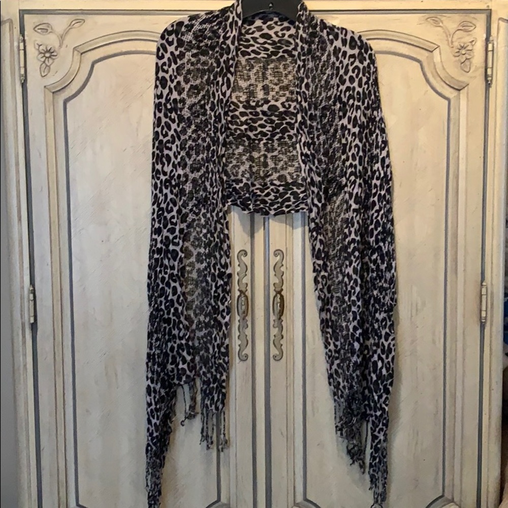 Grey and black leopard print scarf